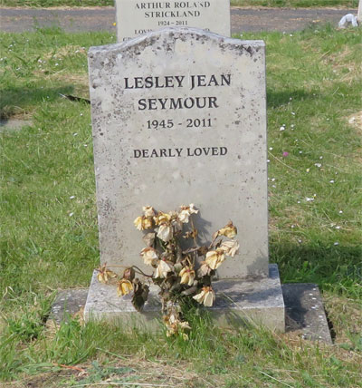 Lesley Jean SEYMOUR