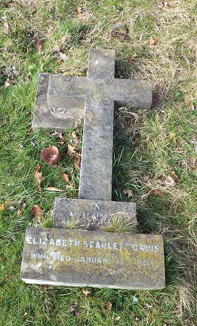 Elizabeth Scarlett DAVIS